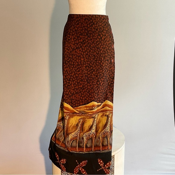 Russell Kemp, Sz 18, Animal Print, Lined Maxi Skirt, Side Buttons, Elastic Waist - Picture 7 of 11